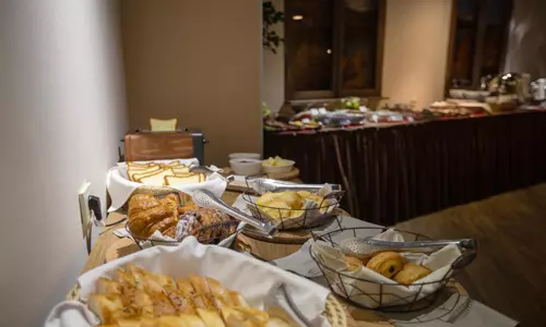 هتل اونیو تفلیس هتل اونیو تفلیس